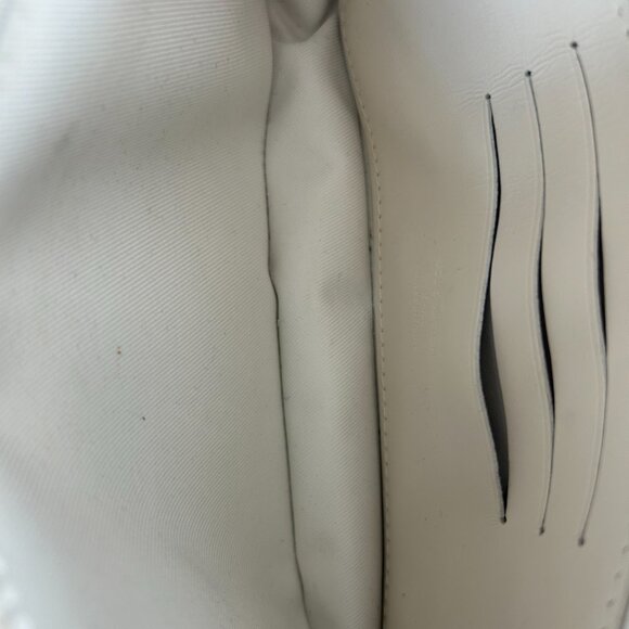 Louis Vuitton White Taurillon Monogram Pochette Volga - Picture 3 of 4